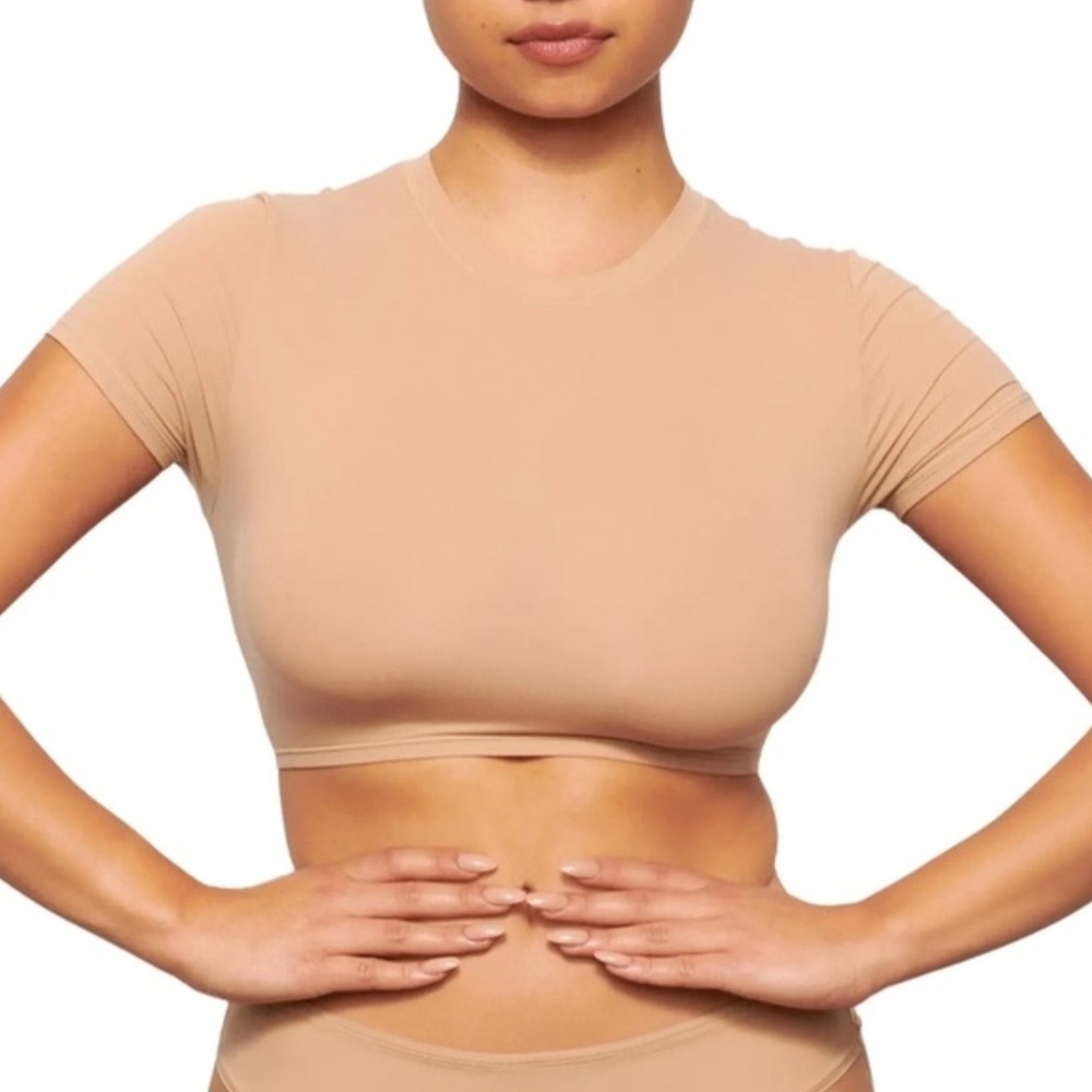 SKIMS Soft Beige Fits Everybody Crop Top